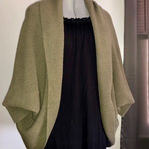 Sage Green Cocoon Sweater OS- Great for fall 🍁